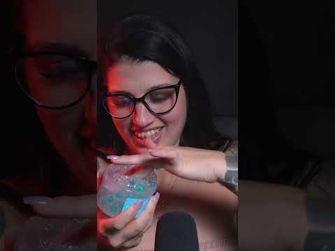 Das ist eindach so ein schönes Gefühl! 🥰🤗 #asmr #asmrgirl #asmreating #asmrsound#girl #fyp