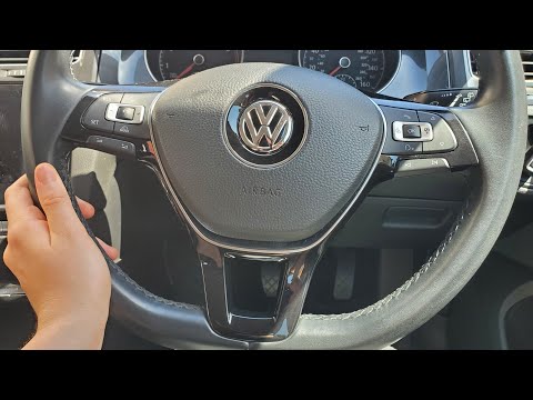 ASMR in my car | VW Golf | soft spoken | tapping & scratching | LoFi