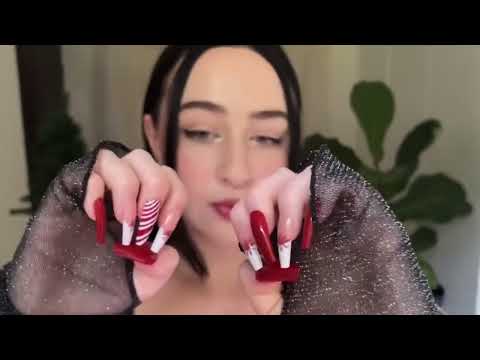 *one minute asmr* pure nails tapping & scratching (no talking)