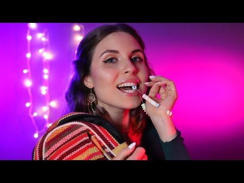 ASMR | What's in my Bag? (Soft Spoken)