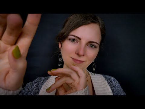 ASMR | Gentle Hand Movements & Soft Spoken Rambling 🙌