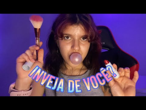 ASMR ~ Amiga invejosa fazendo sua maquiagem