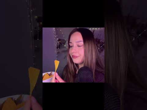 ASMR - Eating Doritos #asmr #asmrcrispy #asmreating #asmreatingsounds