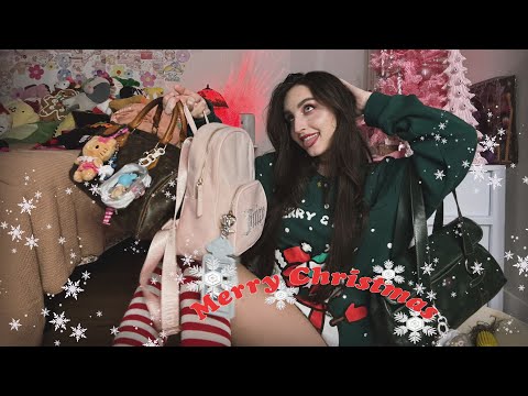 ASMR | What’s in My Bag ( Fast Unpredictable Lofi ASMR )