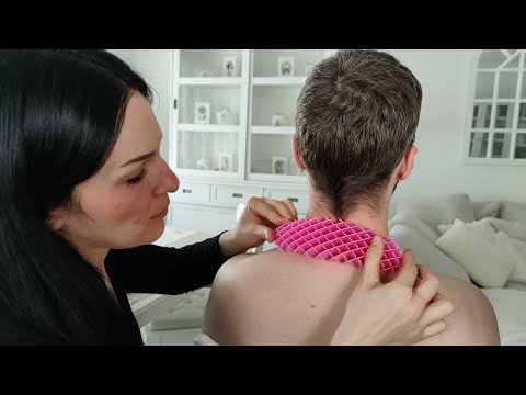 ASMR Sensory Skin Tests On The Back & Neck