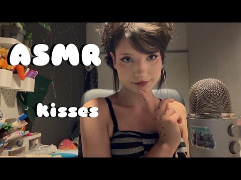 𑣲ASMR || kisses 💋