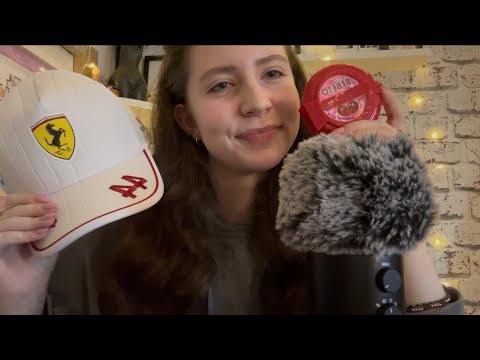 ASMR | Gum chewing and whispering🍬🫧