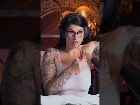 Erinnert dich das an etwas? 🥰😜 #asmr #asmrgirl #asmreating #asmrsound#girl #fyp #fy #viral #beauty