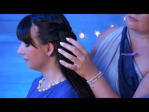 ASMR • Mon amie me transforme en sirène 🧜‍♀️ Maquillage, coiffure & chuchotements