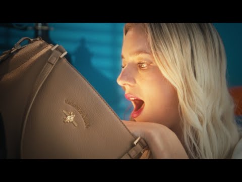 What's in my Bag?🤭💁🏼‍♀️ ASMR (4k) deutsch/German