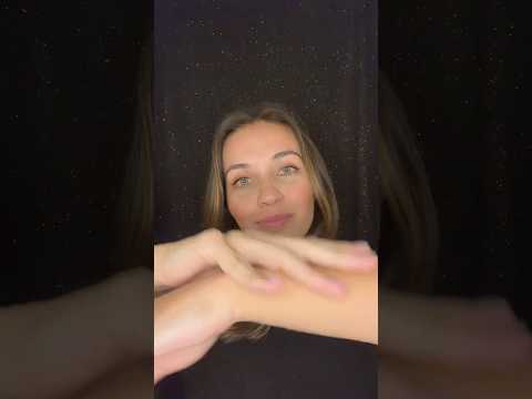 ASMR em 1 minuto: e aí, relaxou? #asmr #asmrbrasil #tingles #visualtingle #tapping