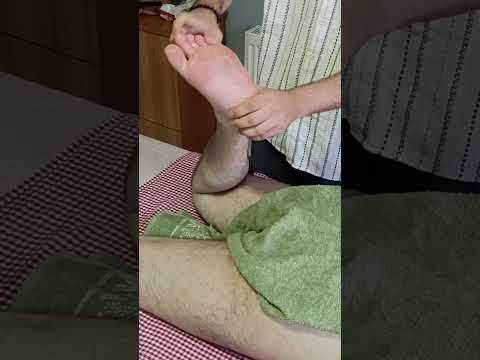 FOOT THERAPY AMAZING MASTER ASMR MASSAGE #massage #triggersforsleep #relax #satisfyling #shortvideo