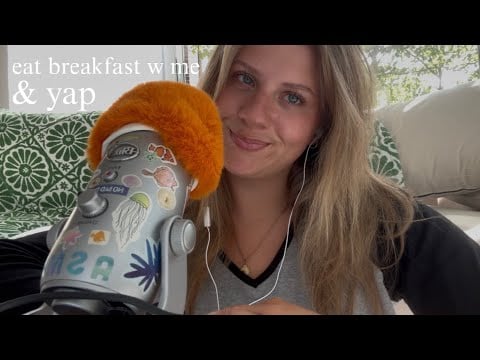 asmr eat breakfast with me & yap 🍎🫐🍇 (whispered rambles, eating sounds) 