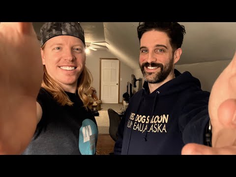 ASMR Noob vs Pro (With Cousin Tom)