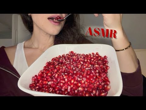 ASMR| Eating POMEGRANATE Seeds ~ Crunchy Eating Sounds (No Talking) ✨