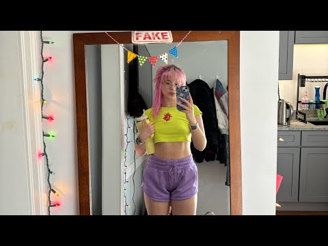 justagirl doing asmr✨🥳🐛💖