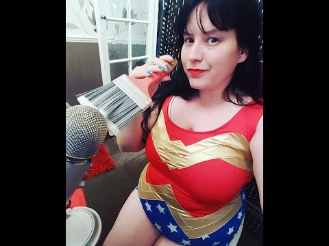 Minx Asmr Live Stream - Whispering,brushing the mic, Brushing my face, sksksk...hand sounds 22:00gmt