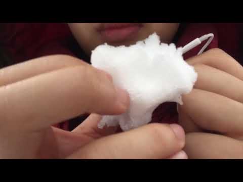 Asmr- Snowy Noms ❄️