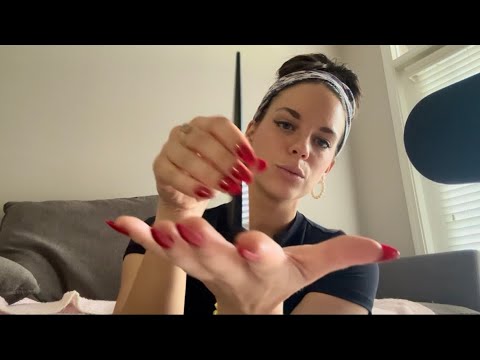 random & unpredictable ASMR w my new nails✨💅(tapping, scratching, whispering)