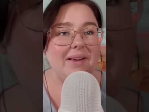 Bananchips #tingles #josefinasmr #sleep #relax #asmrsvenska #sasasmr #eatingsounds #asmr