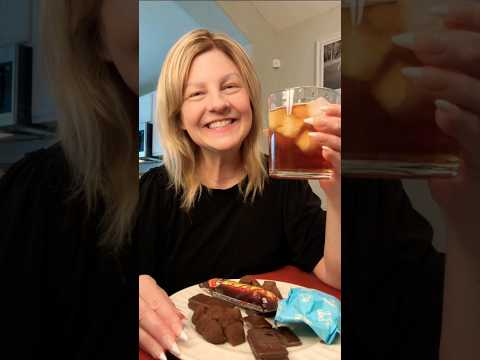 My 8pm Snack Plate for Movie Night: ASMR Edition 🎬💖 #asmr #snackplate #desserts #chocolate