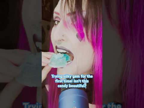 THE PRETTIEST CANDY pt5💕 #asmr #asmrvideos #gothgirl #asmrtingles #silkygem #asmrcandy #asmreating