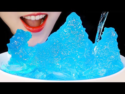 INSTANT ICE ASMR ICE EATING ASMR NO TALKING