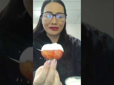 HOW I EAT STRAWBERRY #viral #mukbang #shortsfeed #food #everyone #eatingshow #eating #sauce #foodie
