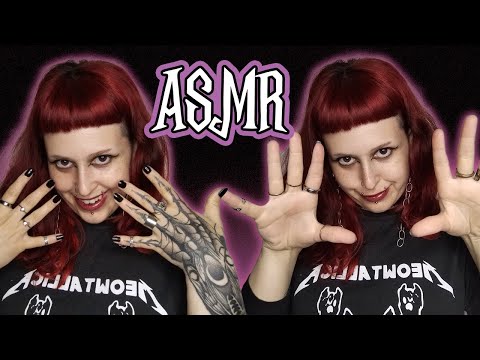 ASMR | GÓTICA QUE SENTA ATRÁS DE VOCÊ FAZ CARINHO NO SEU CABELO (Roleplay)