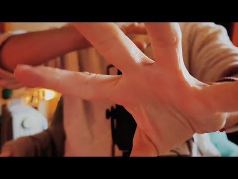 ASMR - FAST HAND MOVEMENTS | LOTION SOUNDS