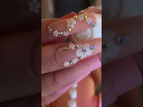 Long Nails Tapping ASMR