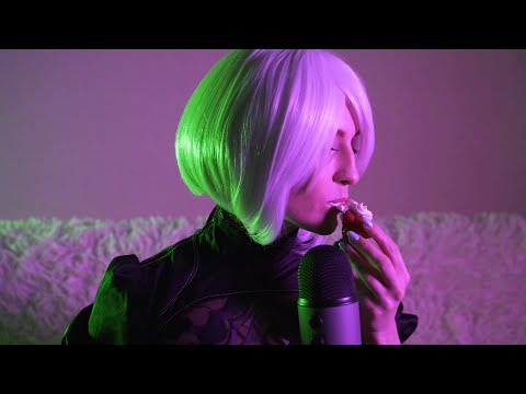 ASMR 2B Eating Strawberries with Whipped Cream | Nier: Automata | Cosplay | Mukbang