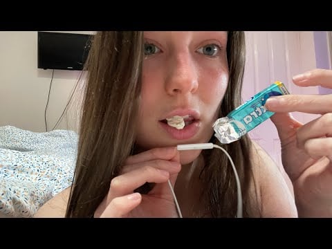 *ASMR* lofi gum chewing and inaudible whispers 🫧👄💤
