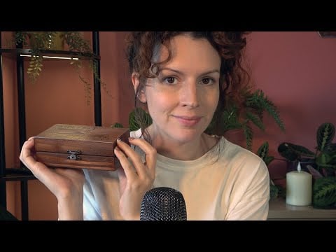 ASMR Wood Tapping & Scratching