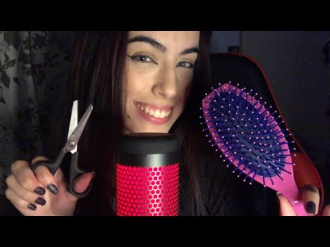 ASMR- CABELEIREIRA CORTANDO SEU CABELO!