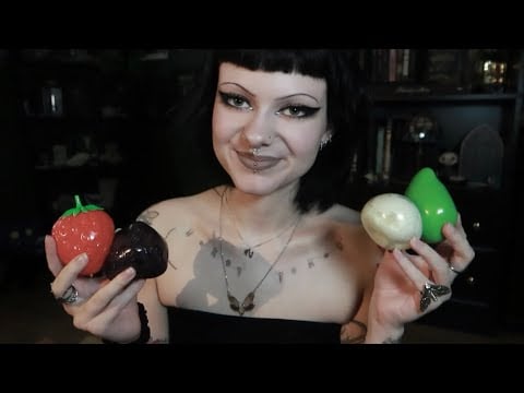 ASMR | Unboxing Crunchy Squishies 🍓🥭 whispering, tapping, squishy sounds, etc.