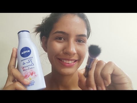 [ASMR CASEIRO] HIDRATANDO SUA PELE / sons de boca