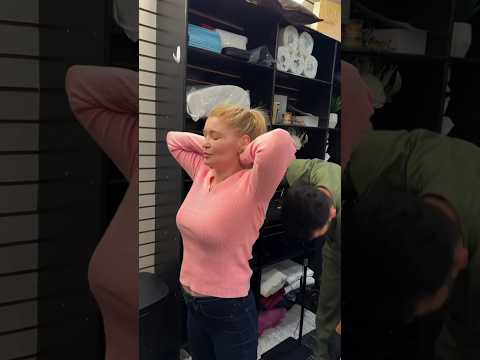 Watch This Back Pain Disappear 👀 #chiropractic #asmr #therapy