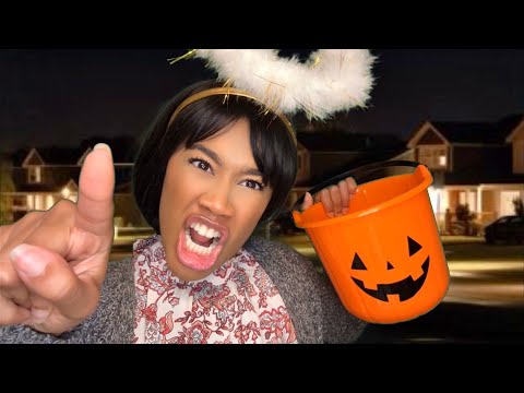 ASMR Karen Freaks Out While Taking Her Kids Trick or Treating 🤬🎃 ASMR Karen Role-play