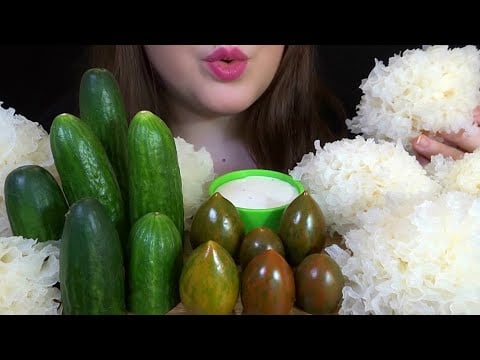 HEALTHY EATING ASMR Raw Veggie Platter [Snow Fungus, Cucumber, Tomato] EXTREMELY SATISFYING Sounds!