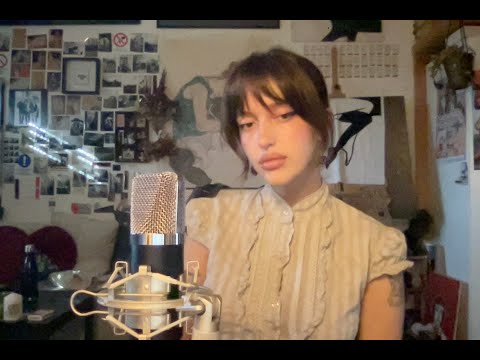 ASMR Whisper Ramble, close up whispering about uni stuff:))