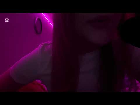 ASMR mouth sounds /fingers kissing 