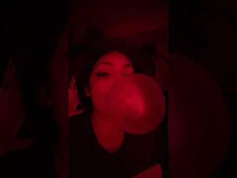 BUBBLE GUM ASMR | girl blowing loud popping sounds #bubblegum #bubble