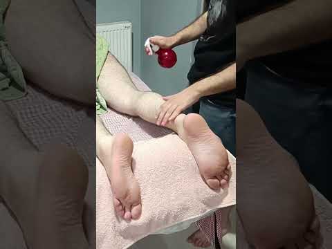 THE MOST RELAXING TECHNIQUES FOR THE BACK OF THE LEGS #satisfying #relaxing #asmr #shorts #massage