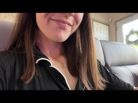 ASMR MOUTH SOUNDS & HAND MOVEMENTS