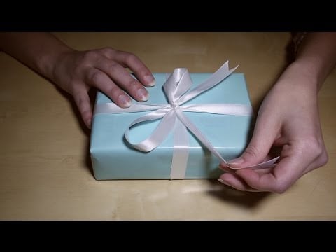 1 Gift / Binaural Whispering / Hypnotic TINGLES!  Amsterdam Ambiance Sounds ASMR