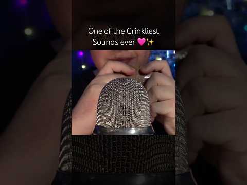 One of the crinkliest Sounds ever! 💚 #asmr