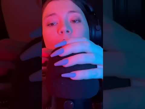 ASMR Throwback - SPECIAL REQUEST Mic Scratching Long Nails and Fast Whispers #asmr #tingles