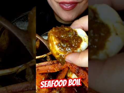 HUGE SEAFOOD BOIL #asmr #foodie #seafood