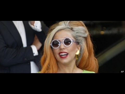 Lady Gaga Talks Sex On The Beach In Vogue - My Thoughts!